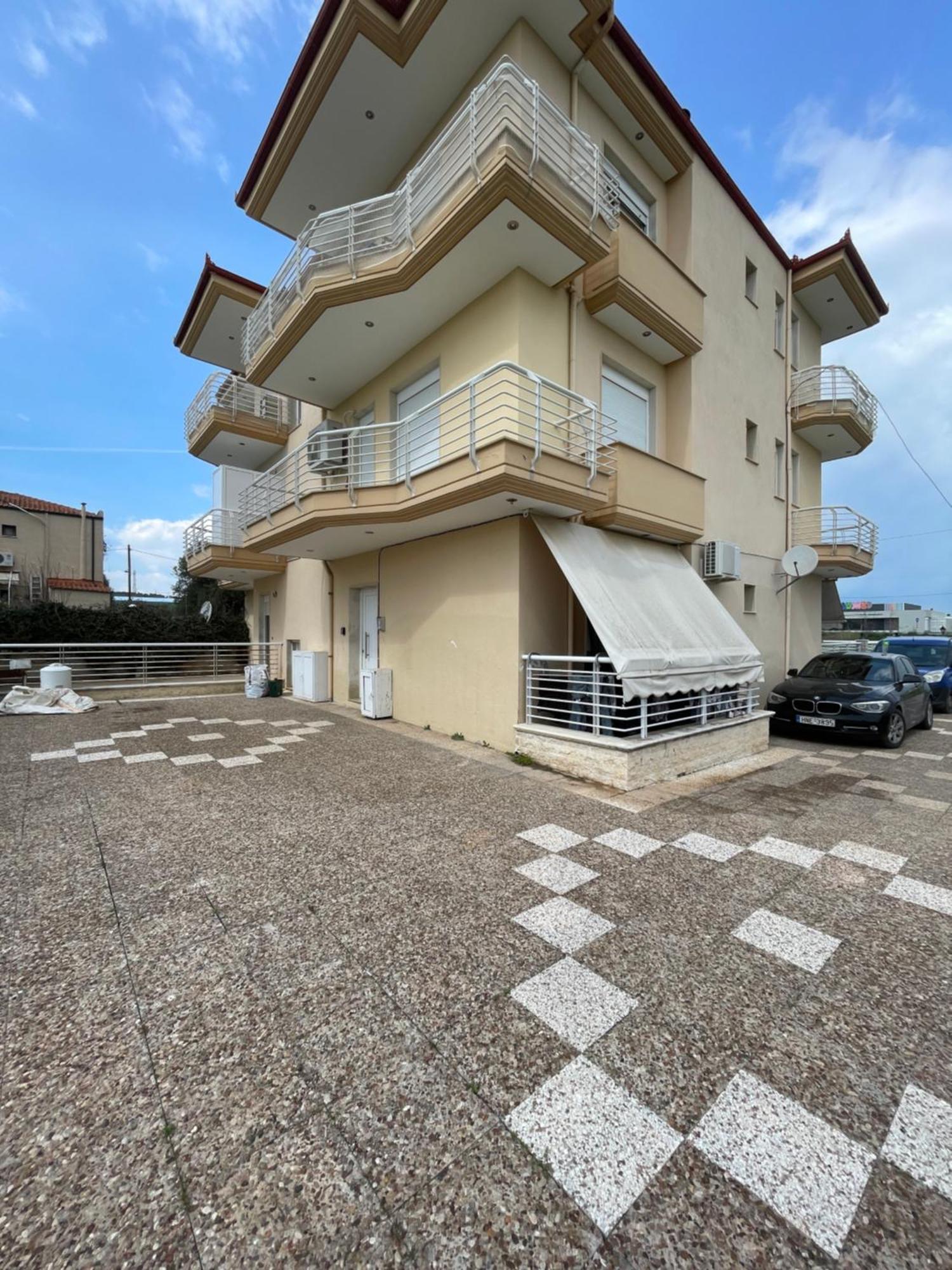 Modern Elegance In Chalkidiki Неа-Муданья